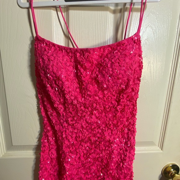 Hot pink sherri hill prom dress - Picture 4 of 10